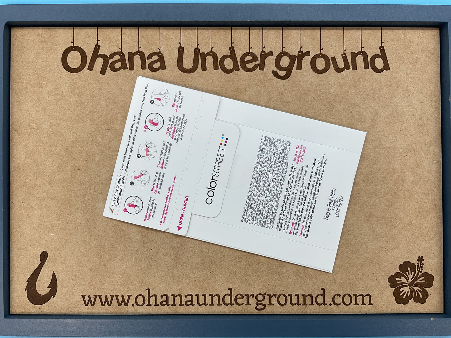 Color Street Nail Strips – Help Is Real (Petite)