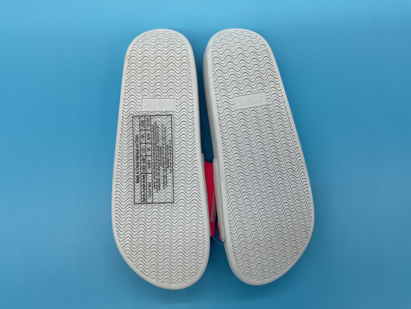 Victoria’s Secret PINK Slides – Size M