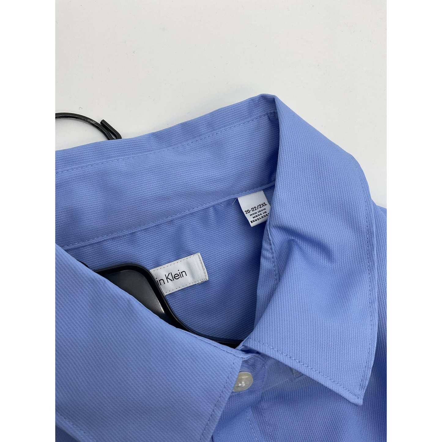 Calvin Klein Women’s Long-Sleeve Dress Shirt 2XL (20–22)