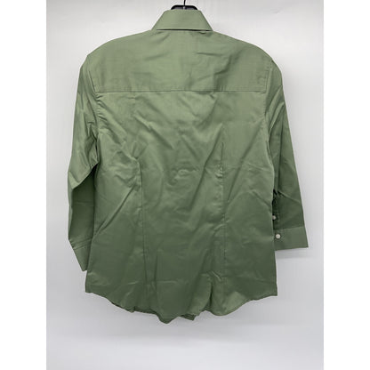 Van Heusen Women’s Button-Up Dress Shirt S (4–6)