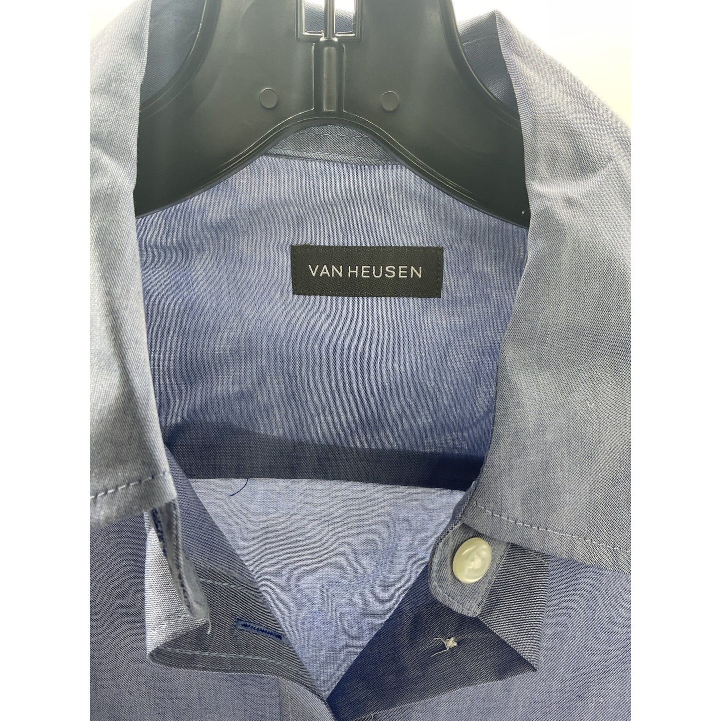 Van Heusen Womens Blue Long Sleeve Dress Shirt Size 4-6