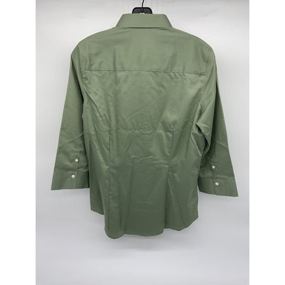 Van Heusen Women’s Button-Up Dress Shirt L (8–10)