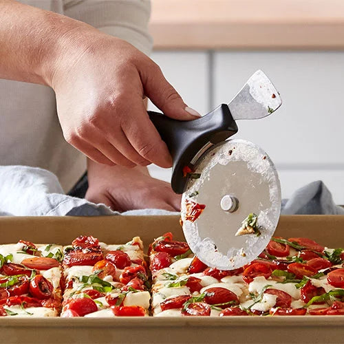 Pampered Chef | Pizza & Crust Cutter | NEW | 1303 | Ohana Underground