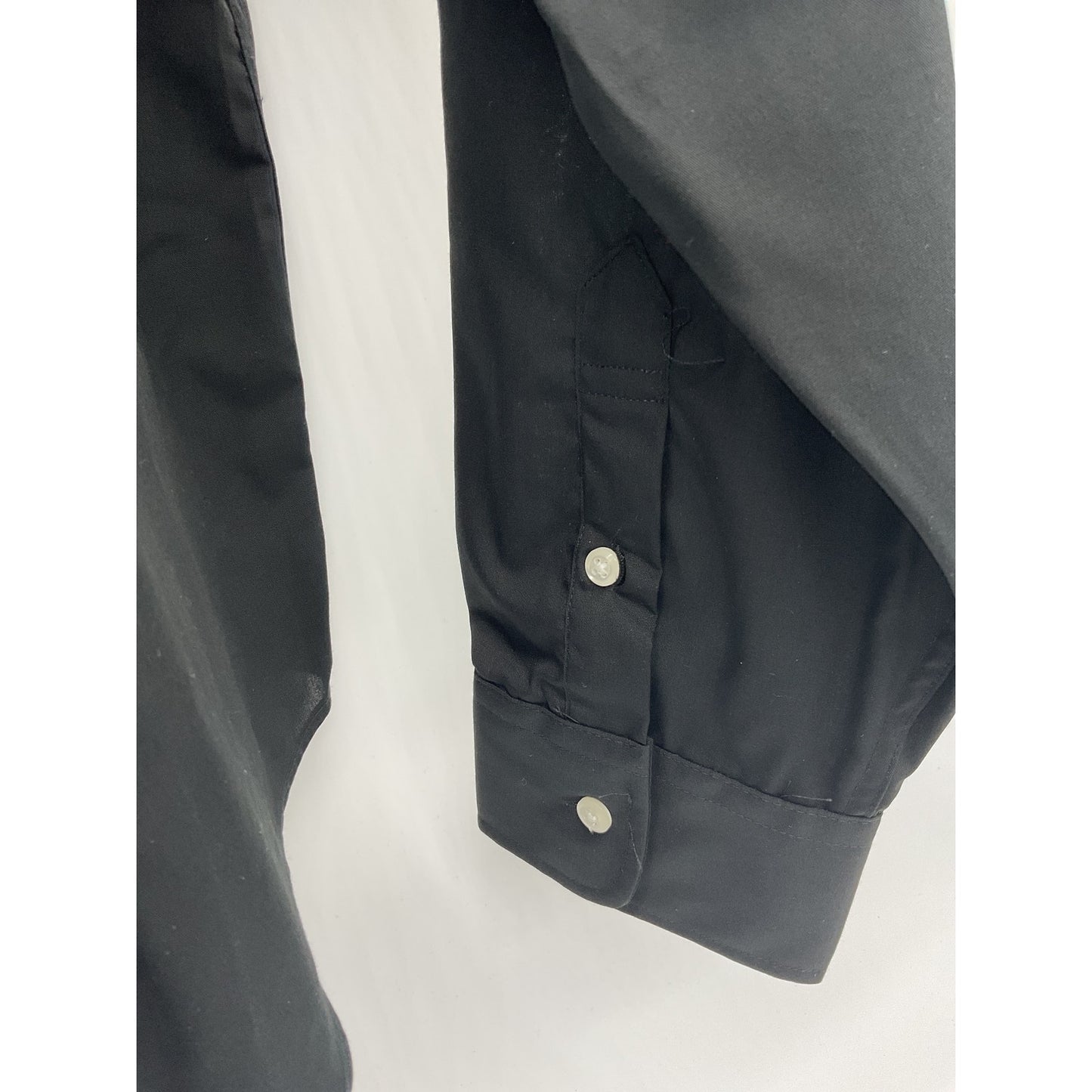 Van Heusen Women’s Button-Up Dress Shirt 2XL (20–22)