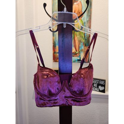 *NEW* Victoria Secret Very Sexy Balconnet Bra *32D*