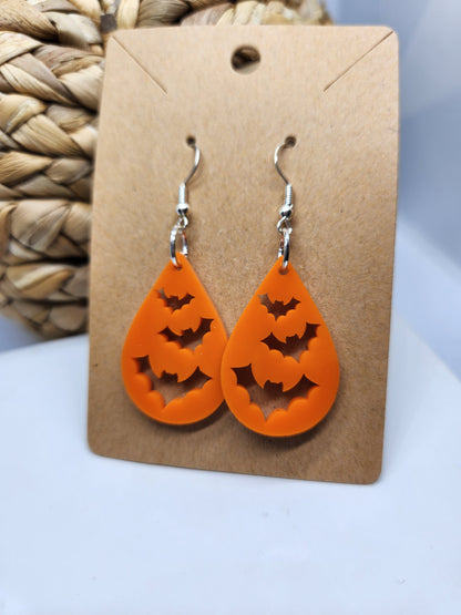 Halloween Earrings *Flying Bats*