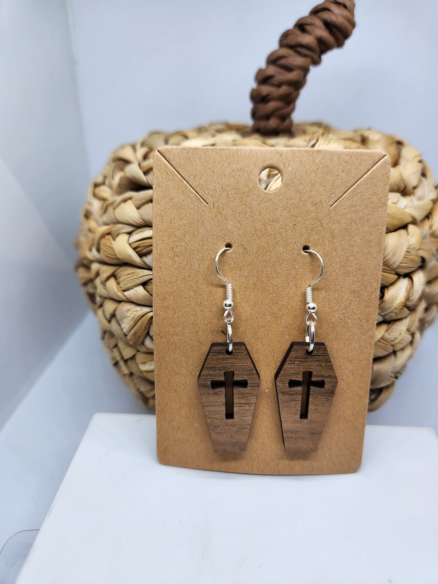 Halloween Earrings *Coffin with Cross*