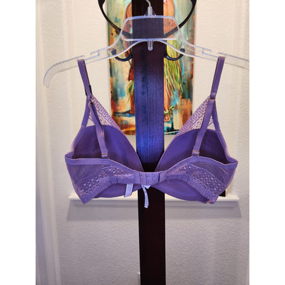 Incredible by Victoria Secret | Plunge Bra | *34DD* | NWT