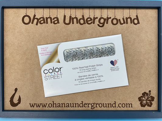 Color Street Nail Strips – Grow On You (Clear Overlay)