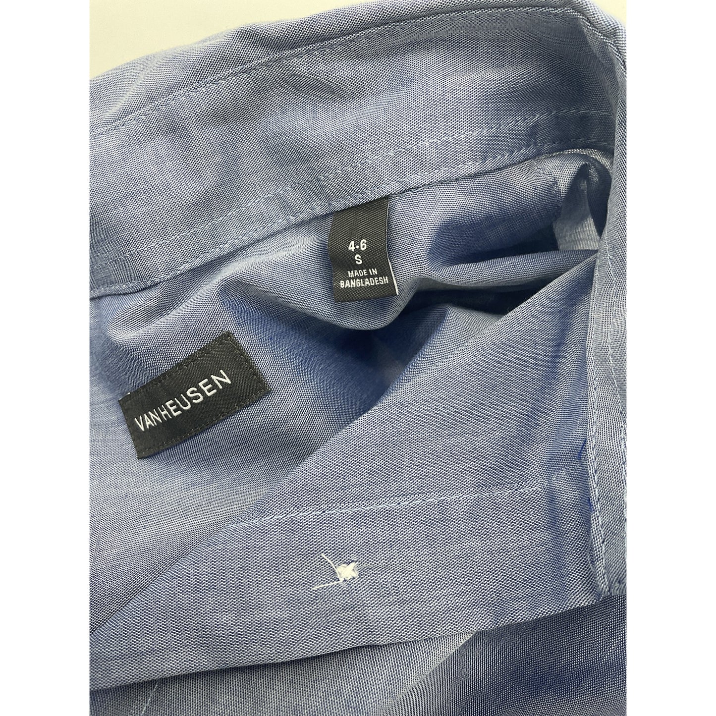 Van Heusen Womens Blue Long Sleeve Dress Shirt Size 4-6