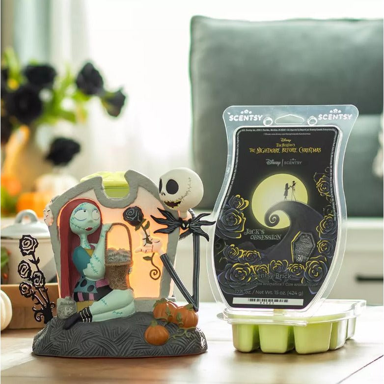 Scentsy ~ The Nightmare Before Christmas 30th Anniversary Limited Edition Warmer and Brick Bundle
