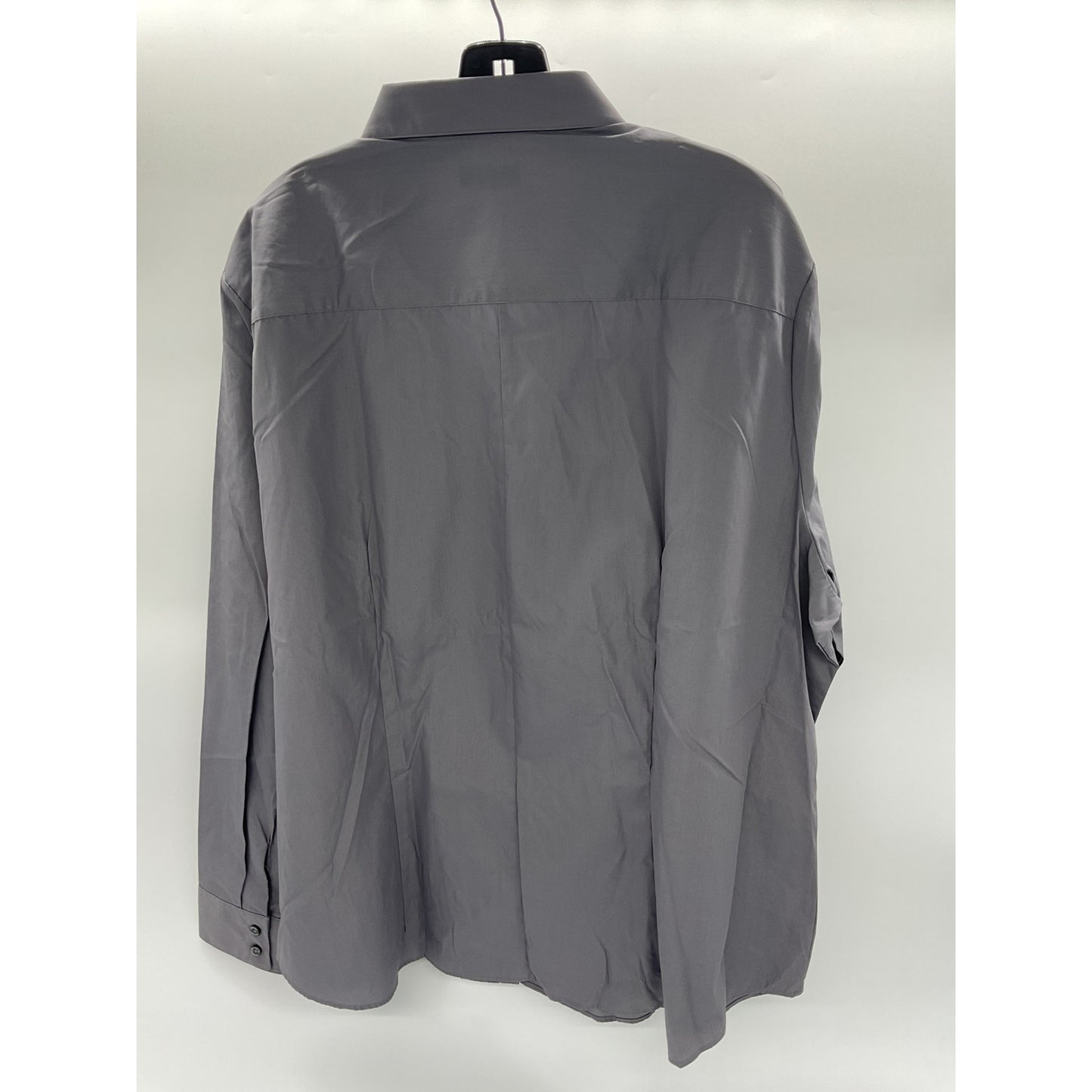 Van Heusen Women’s Button-Up Dress Shirt 3XL (24–26)