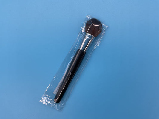 Younique Tapered Blusher Brush – Soft Synthetic Airbrush Cheek Brush