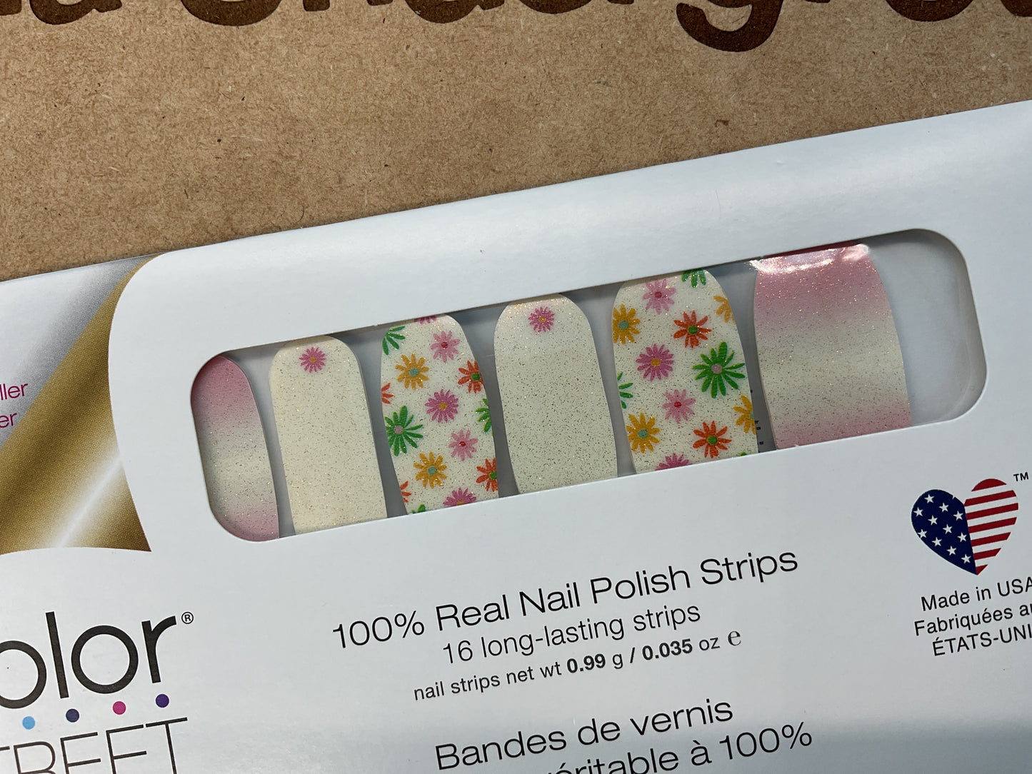Color Street Nail Strips – Free Spirited (Floral)