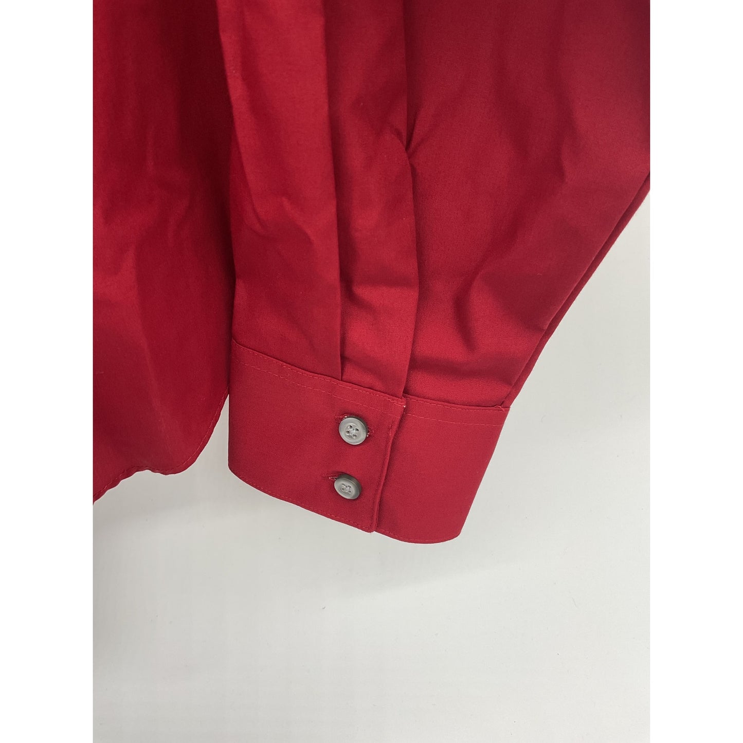 Van Heusen Women’s Button-Up Dress Shirt L (12–14)