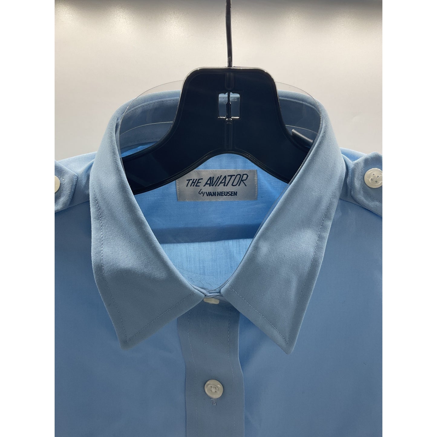 Van Heusen The Aviator Womens White Button Up Size 14