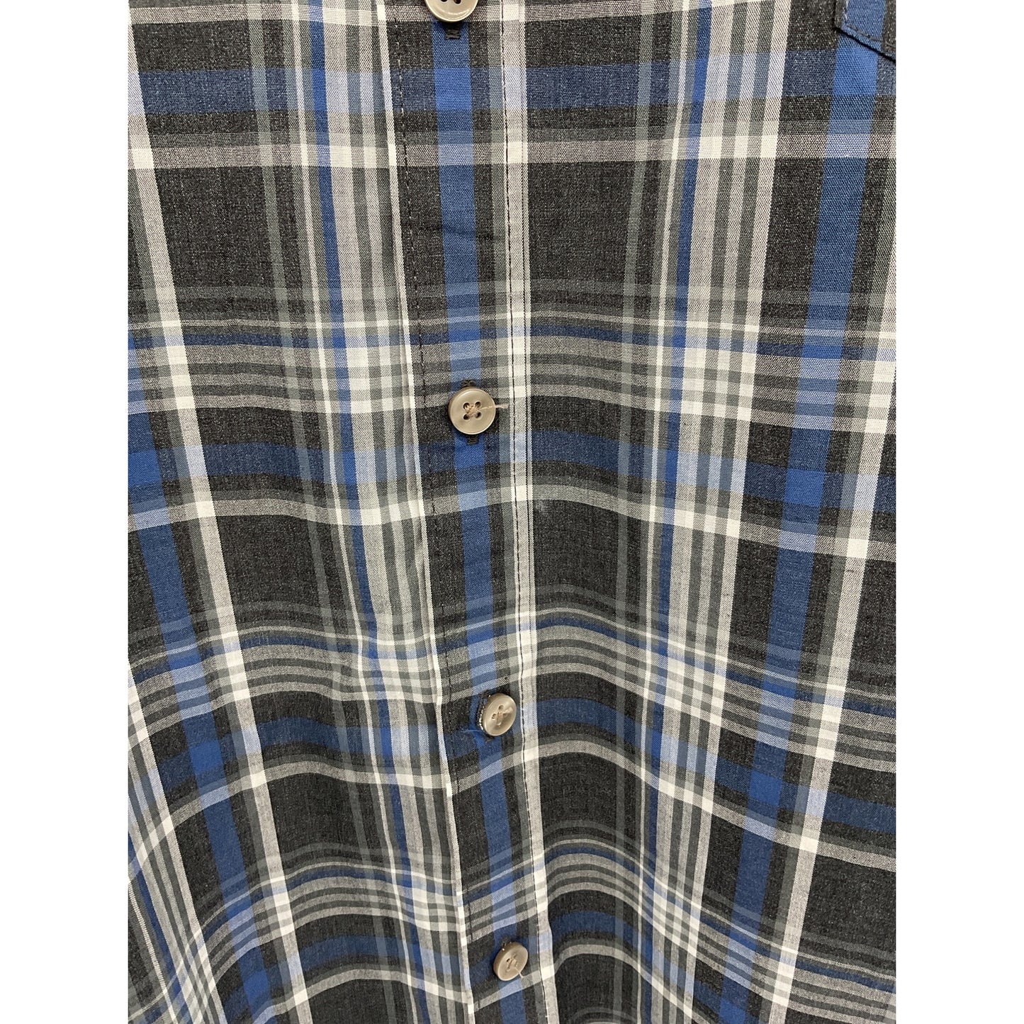 Van Heusen Never Tuck Long Sleeve Shirt – XXL