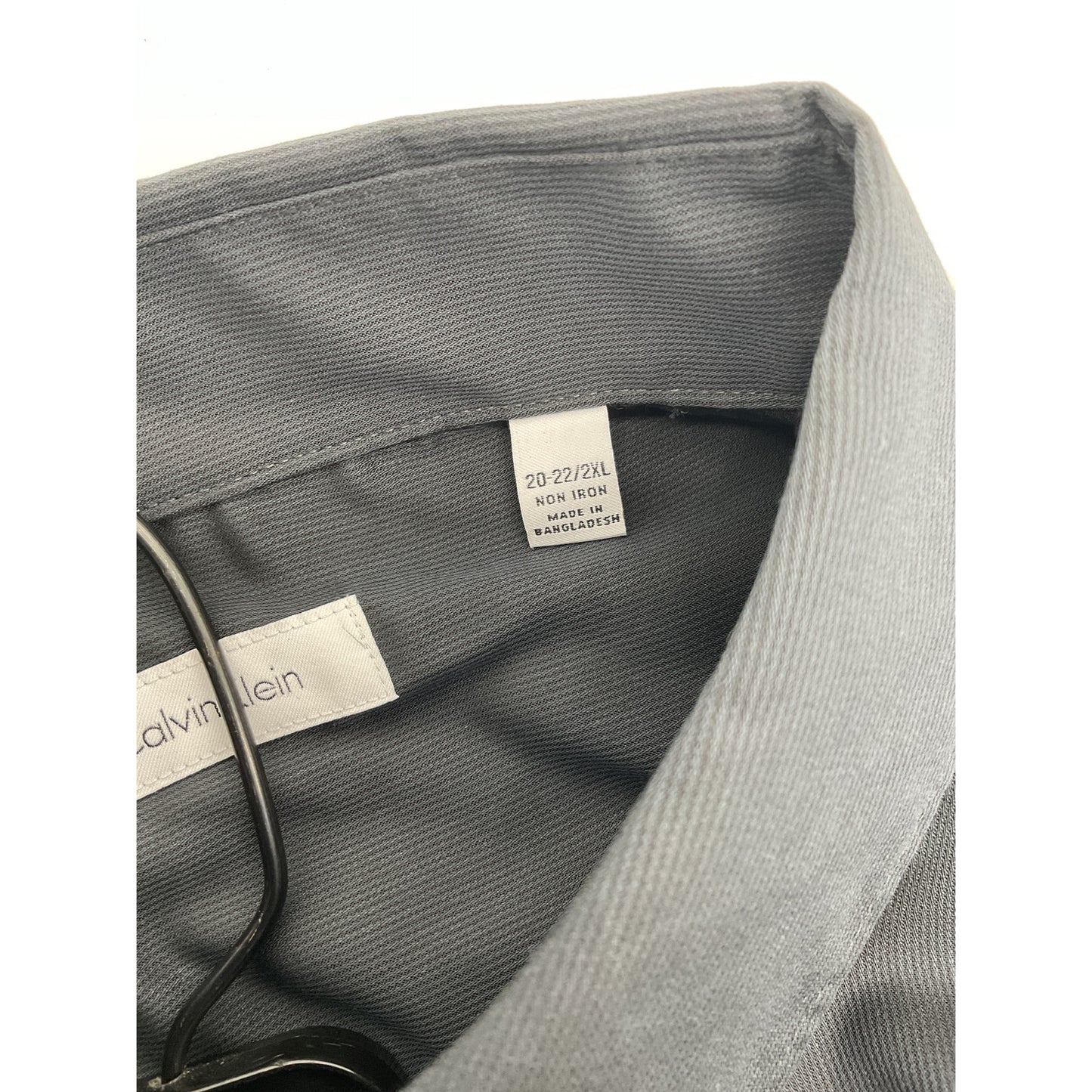 Calvin Klein Women’s Long-Sleeve Dress Shirt – 2XL (20–22)