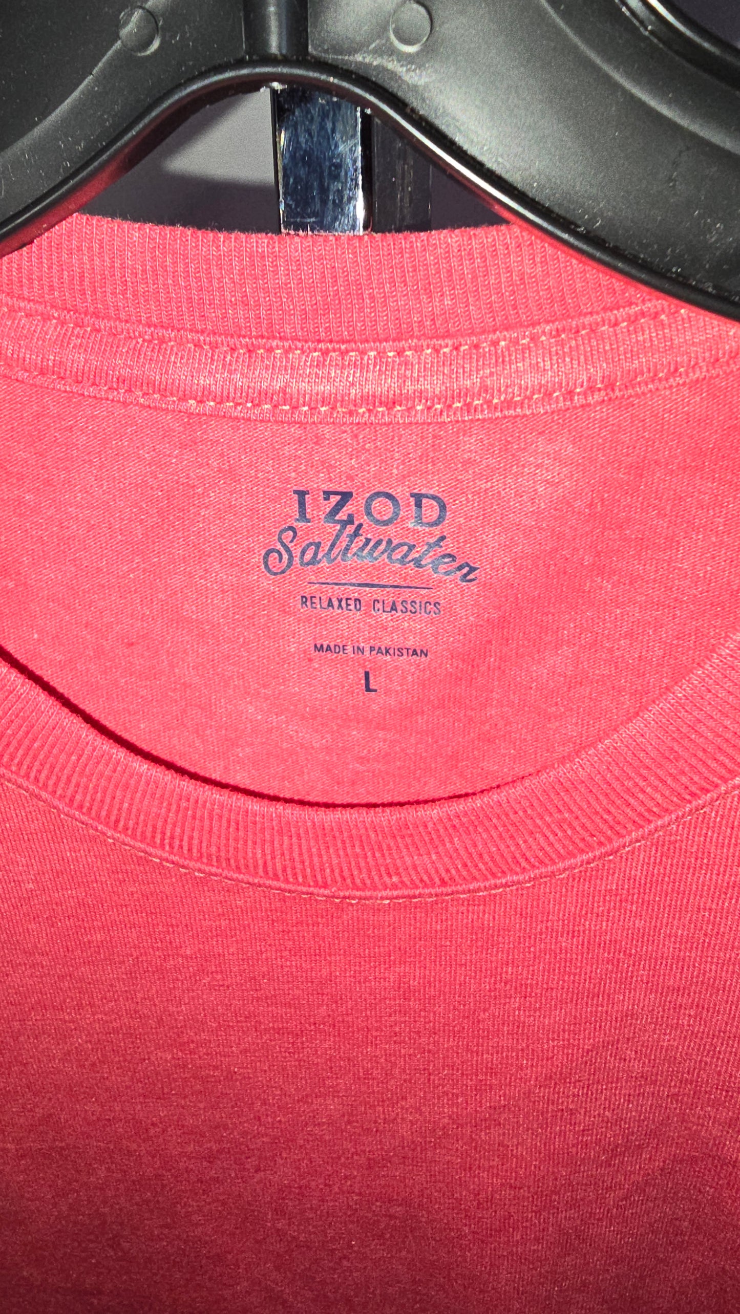 Izod saltwater relaxed classic T-shirt - Size Large - NWOT