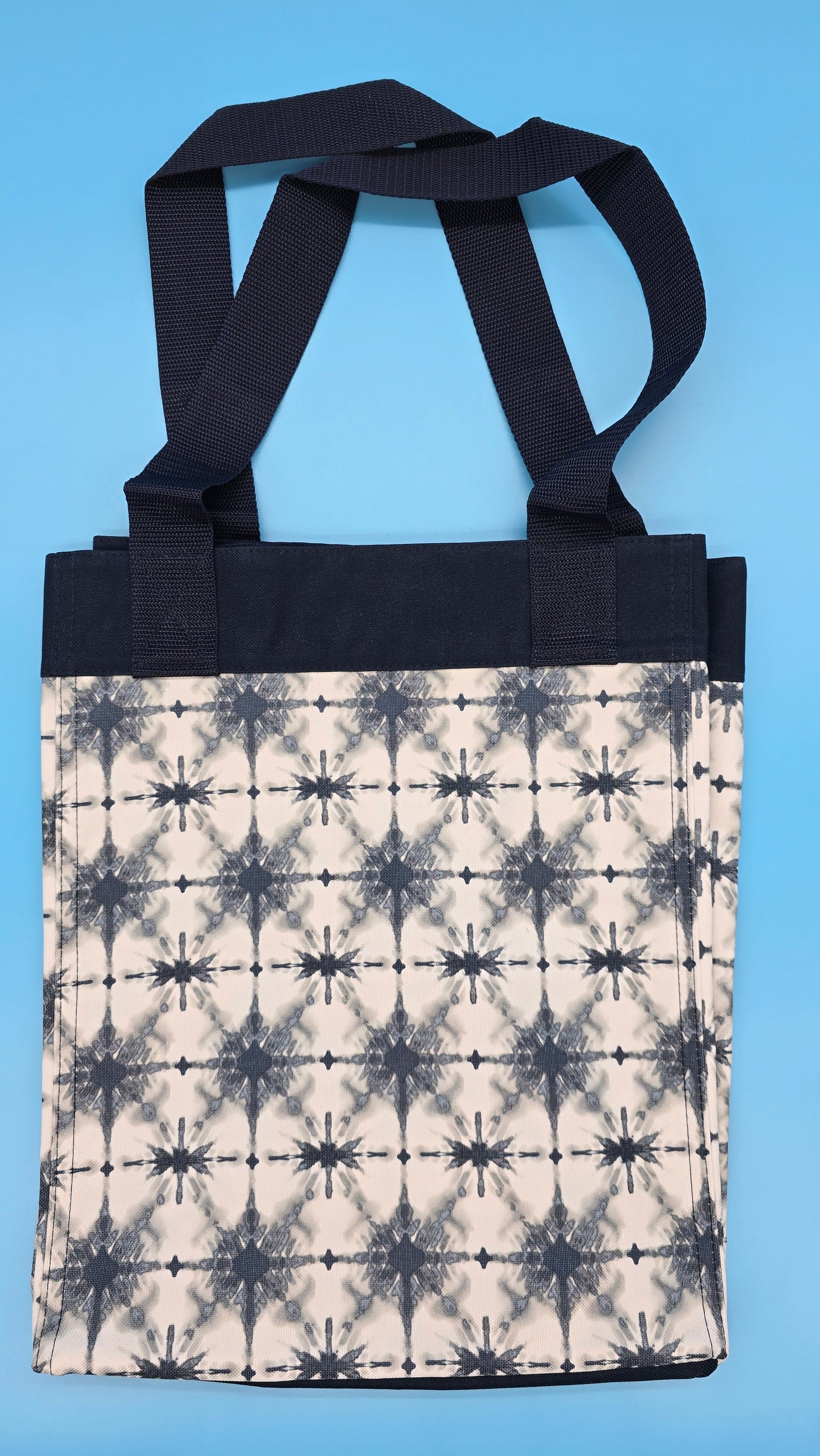 Thirty-One Gifts Essential Storage Tote *Indigo Burst*