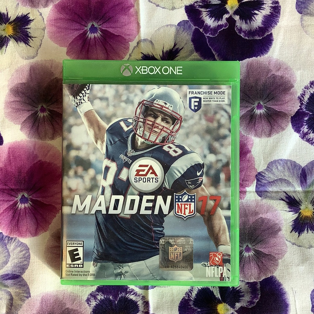 Madden 17 Xbox One USED